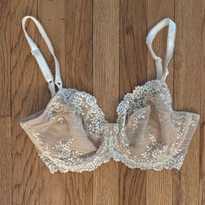 Wacoal Lace Underwire Bra - Cream